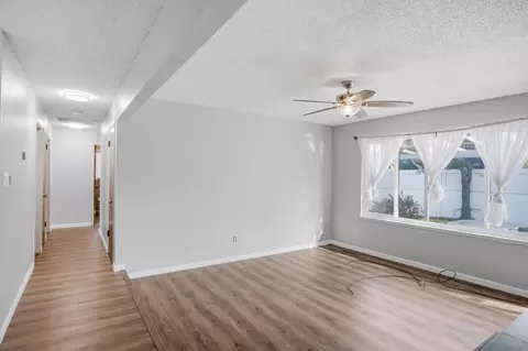 Entry Way - 1436 Montclair Dr, Modesto, CA 95350 photo 2 of 3