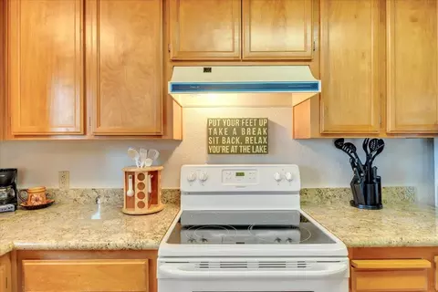 Kitchen - 342 Poker Flat Rd, Copperopolis, CA 95228 photo 4 of 8