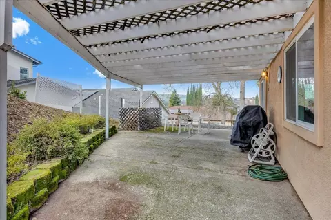 Exterior - 342 Poker Flat Rd, Copperopolis, CA 95228 photo 6 of 19