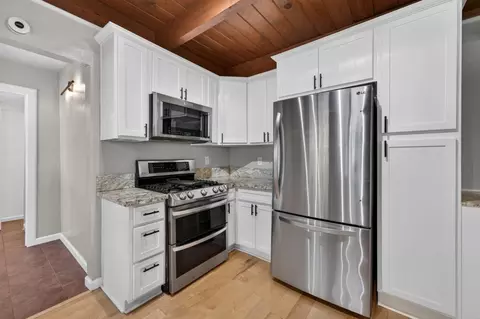 Kitchen - 4340 Fairglade Rd, Placerville, CA 95667 photo 5 of 6