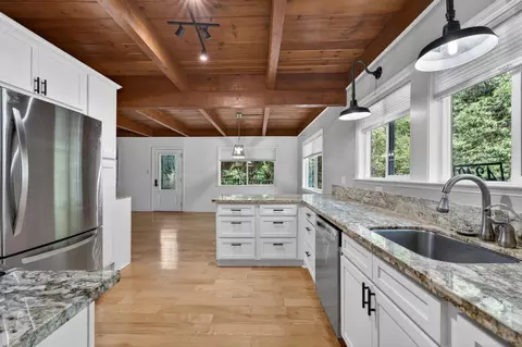 Kitchen - 4340 Fairglade Rd, Placerville, CA 95667 photo 2 of 6