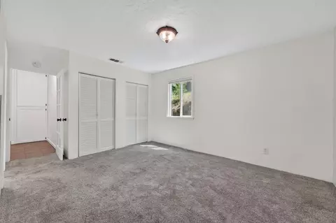 Bedroom - 4340 Fairglade Rd, Placerville, CA 95667 photo 5 of 9