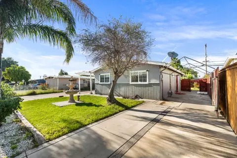 Exterior - 3249 U St, Antelope, CA 95843 photo 3 of 7