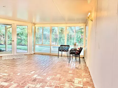 Exterior - 5706 Jeff Way, Carmichael, CA 95608 photo 2 of 12