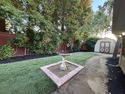 Exterior - 5706 Jeff Way, Carmichael, CA 95608 photo 3 of 12