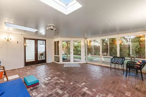 Exterior - 5706 Jeff Way, Carmichael, CA 95608 photo 9 of 12