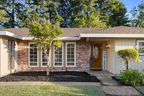 Exterior - 5706 Jeff Way, Carmichael, CA 95608 photo 11 of 12