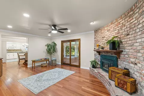 Living - 5706 Jeff Way, Carmichael, CA 95608 photo 9 of 9