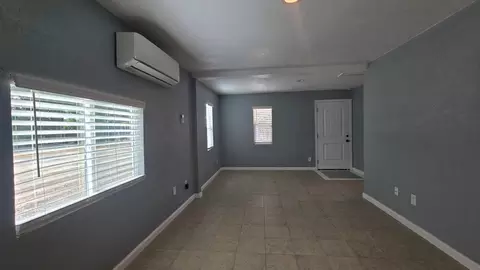 Living - 1632 11th Ave, Olivehurst, CA 95961 photo 2 of 2