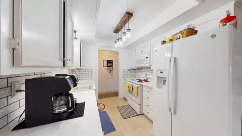 Kitchen - 2329 Northridge Dr, Modesto, CA 95350 photo 2 of 2