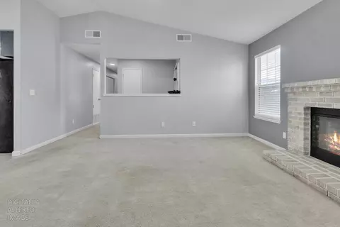 Living - 15510 Lottie Way, Lathrop, CA 95330 photo 9 of 14