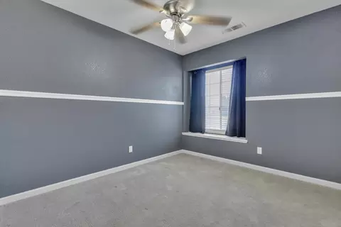 Bedroom - 15510 Lottie Way, Lathrop, CA 95330 photo 5 of 12