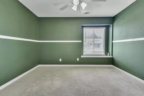 Bedroom - 15510 Lottie Way, Lathrop, CA 95330 photo 7 of 12