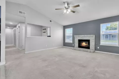 Living - 15510 Lottie Way, Lathrop, CA 95330 photo 10 of 14
