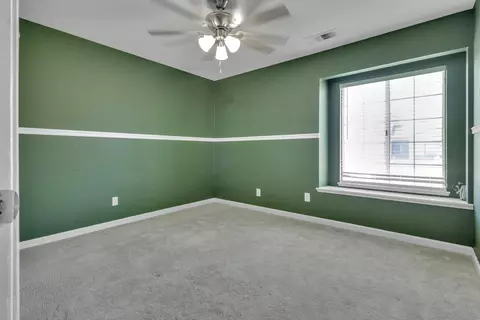Bedroom - 15510 Lottie Way, Lathrop, CA 95330 photo 6 of 12