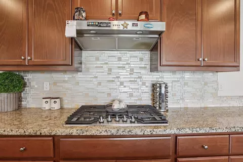 Kitchen - 2371 Rio Grande Dr, Tracy, CA 95377 photo 5 of 5