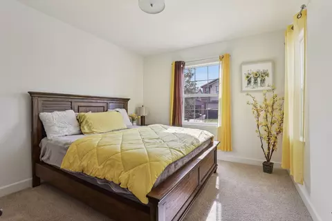Bedroom - 2371 Rio Grande Dr, Tracy, CA 95377 photo 2 of 11