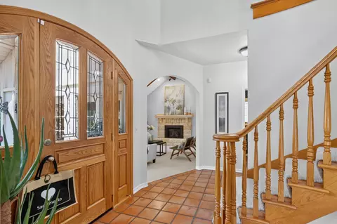 Entry Way - 6431 Orange Hill Ln, Carmichael, CA 95608 photo 3 of 10