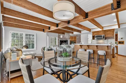 Dining - 6431 Orange Hill Ln, Carmichael, CA 95608 photo 4 of 5