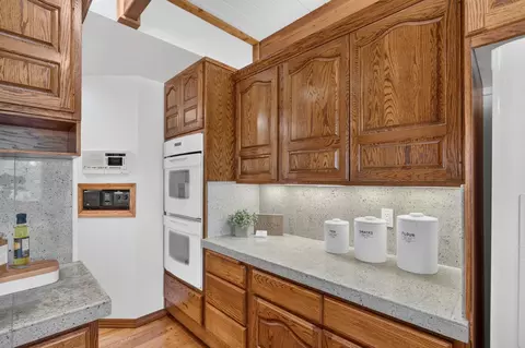 Kitchen - 6431 Orange Hill Ln, Carmichael, CA 95608 photo 6 of 7