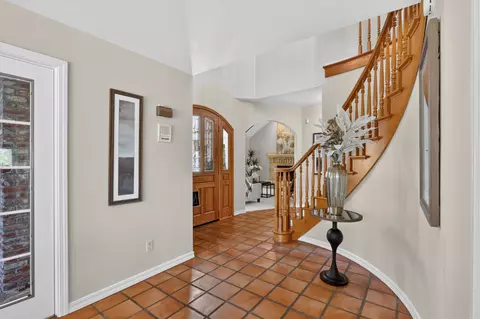 Entry Way - 6431 Orange Hill Ln, Carmichael, CA 95608 photo 5 of 10