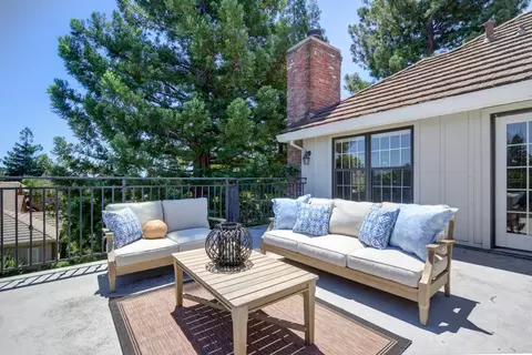 Exterior - 6431 Orange Hill Ln, Carmichael, CA 95608 photo 8 of 15