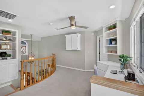 Entry Way - 6431 Orange Hill Ln, Carmichael, CA 95608 photo 9 of 10