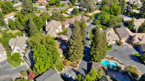 View/Area - 6431 Orange Hill Ln, Carmichael, CA 95608 photo 1 of 4