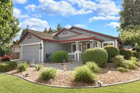 Exterior - 2109 Bluejay Way, Lodi, CA 95240 photo 5 of 11