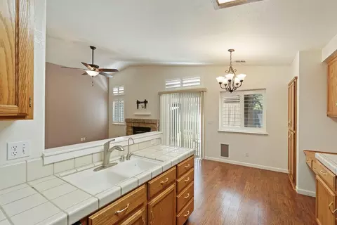 Kitchen - 2109 Bluejay Way, Lodi, CA 95240 photo 6 of 6