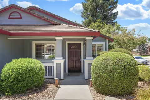 Exterior - 2109 Bluejay Way, Lodi, CA 95240 photo 7 of 15