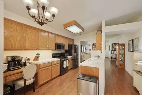 Entry Way - 2109 Bluejay Way, Lodi, CA 95240 photo 2 of 3