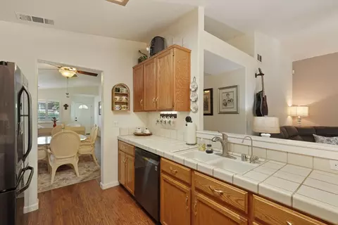 Kitchen - 2109 Bluejay Way, Lodi, CA 95240 photo 2 of 4