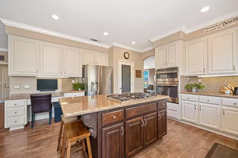 Kitchen - 2513 Alexandra Pl, Rocklin, CA 95765 photo 3 of 6