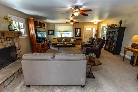 5648 Esmar Rd, Ceres, CA 95307 photo 10