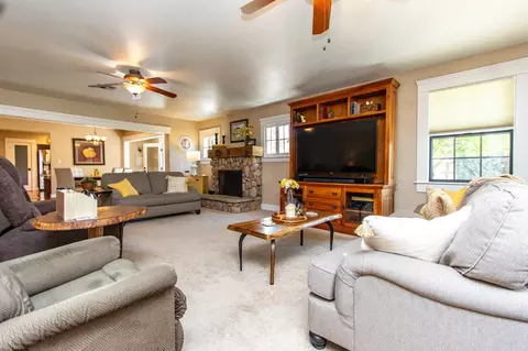 5648 Esmar Rd, Ceres, CA 95307 photo 7