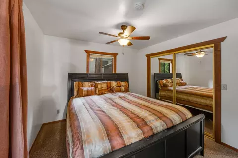 Bedroom - 7184 Pine Cone Dr, Pollock Pines, CA 95726 photo 4 of 7
