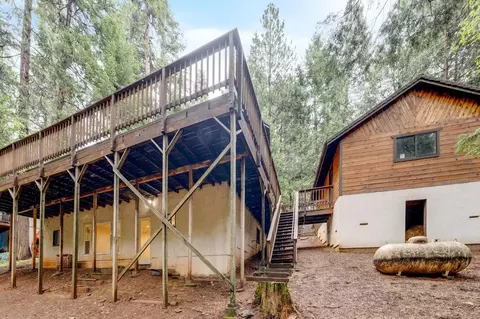 Exterior - 7184 Pine Cone Dr, Pollock Pines, CA 95726 photo 4 of 7
