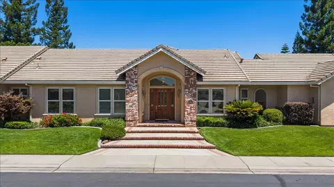 35 River Pointe Cir, Lodi, CA 95240 photo 5