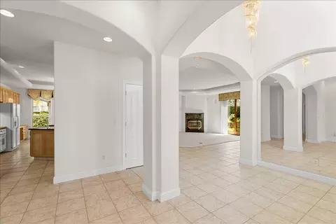 35 River Pointe Cir, Lodi, CA 95240 photo 17