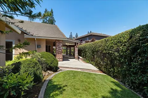 35 River Pointe Cir, Lodi, CA 95240 photo 74