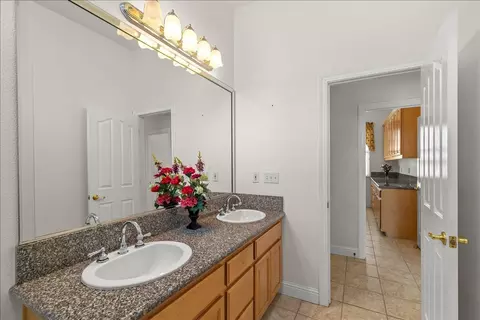 35 River Pointe Cir, Lodi, CA 95240 photo 62