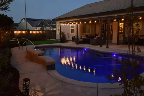Exterior - 2119 Moya Pl, Manteca, CA 95337 photo 9 of 14