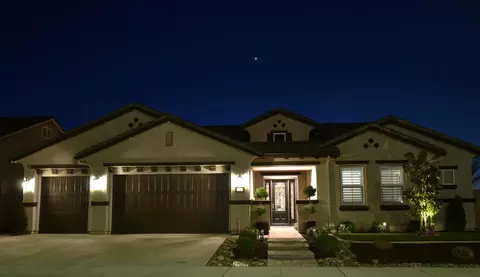 Exterior - 2119 Moya Pl, Manteca, CA 95337 photo 2 of 14