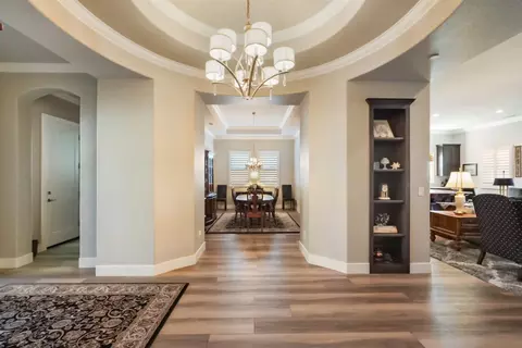 Entry Way - 2119 Moya Pl, Manteca, CA 95337 photo 3 of 8