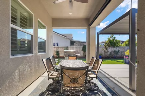 Exterior - 2119 Moya Pl, Manteca, CA 95337 photo 4 of 14