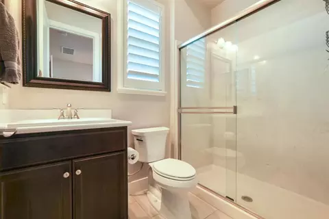 Bath - 2119 Moya Pl, Manteca, CA 95337 photo 6 of 6