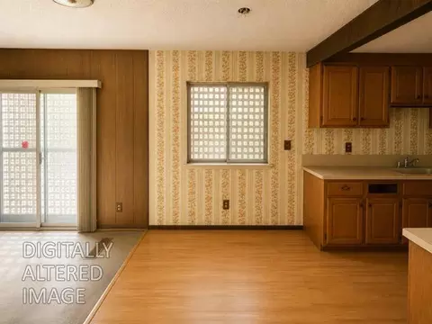 Living - 1103 Custer Ct, Modesto, CA 95351 photo 5 of 8