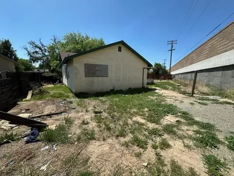 Exterior - 1103 Custer Ct, Modesto, CA 95351 photo 3 of 7