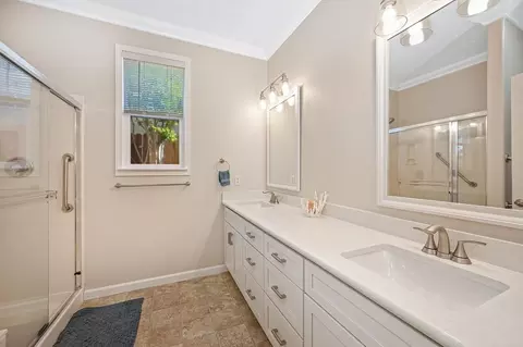 Bath - 4075 Coldwater Dr, Rocklin, CA 95765 photo 1 of 2